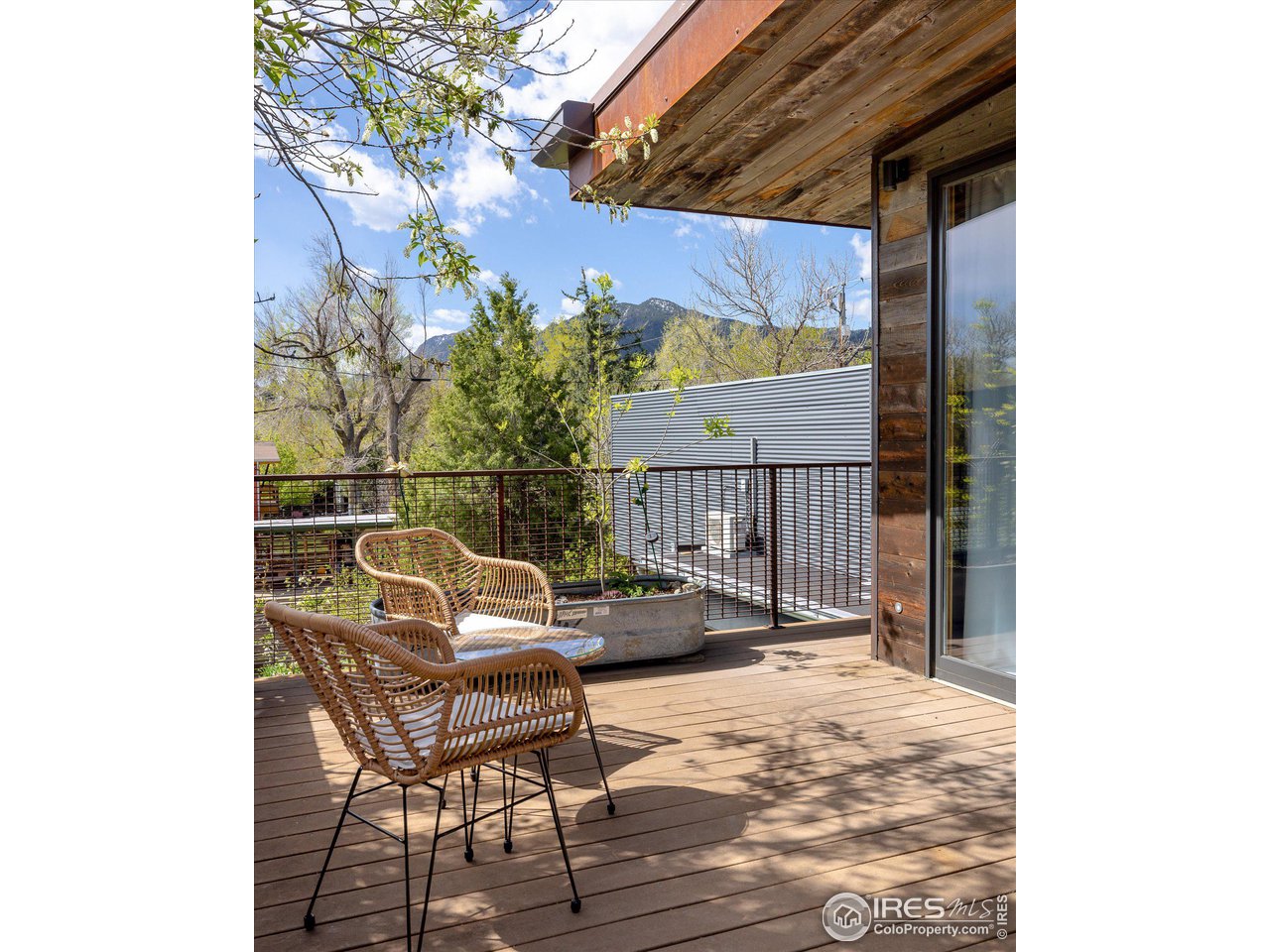 1740 Cedar Avenue Boulder, CO 80304 - Photo 24 of 40 a outdoor space with a bench