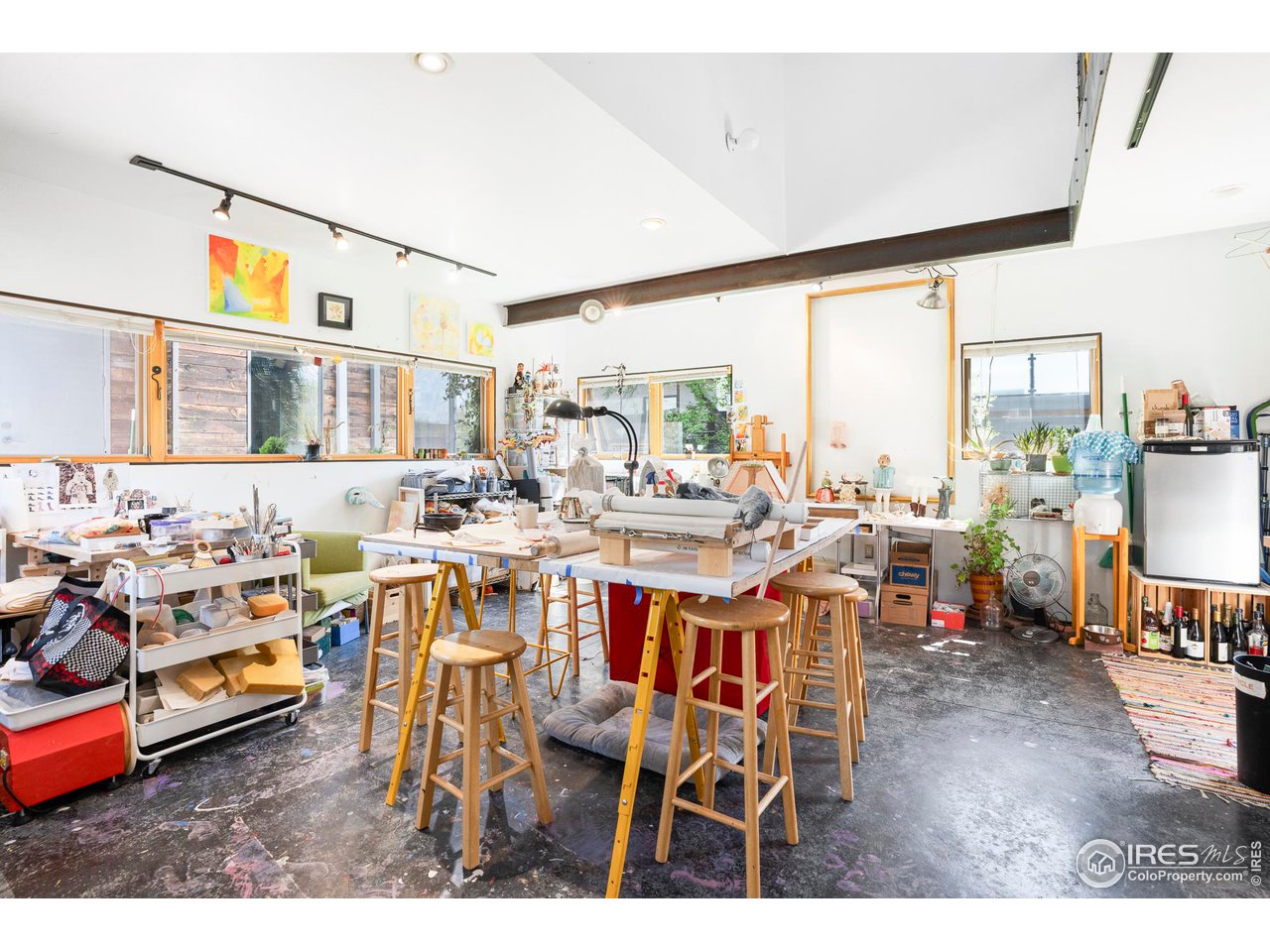 1740 Cedar Avenue Boulder, CO 80304 - Photo 39 of 40 a dinning area with lots of tables and chairs