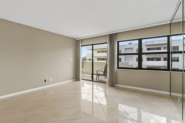 a view of an entryway with a elevator