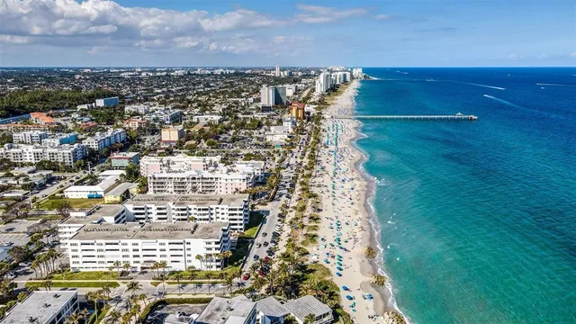 $734,900 | 330 Southeast 20th Avenue, Unit 421, Deerfield Beach, FL 33441