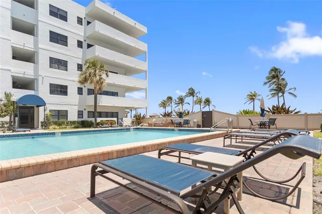 $734,900 | 330 Southeast 20th Avenue, Unit 421, Deerfield Beach, FL 33441