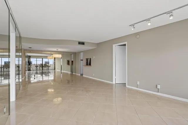 $734,900 | 330 Southeast 20th Avenue, Unit 421, Deerfield Beach, FL 33441