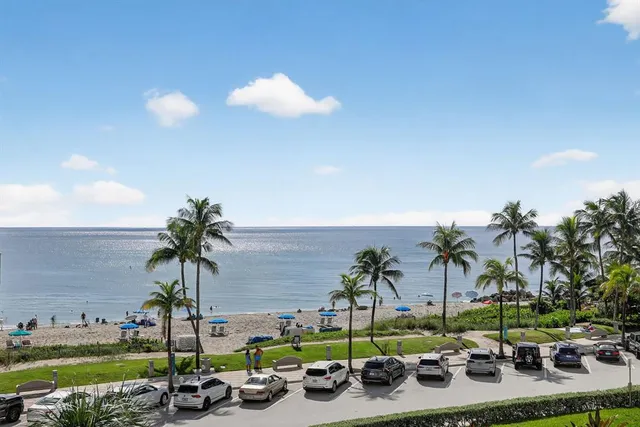 $734,900 | 330 Southeast 20th Avenue, Unit 421, Deerfield Beach, FL 33441