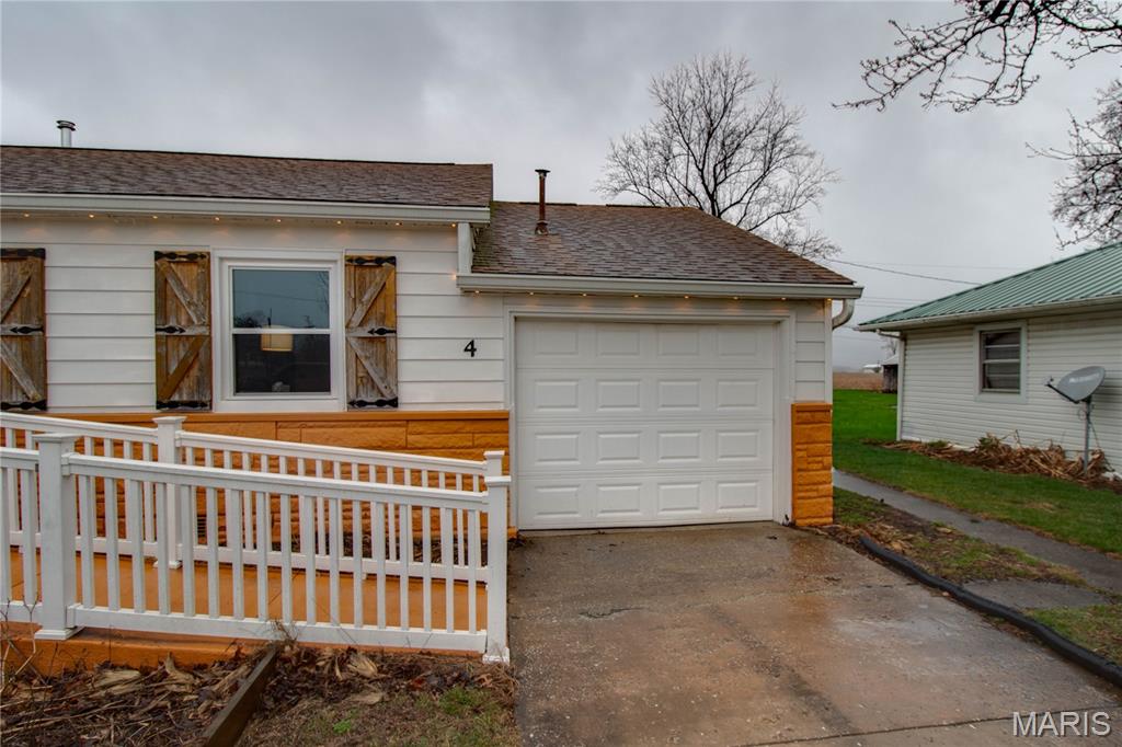 4 6th Street Carrollton, IL 62016 - Photo 5 of 42