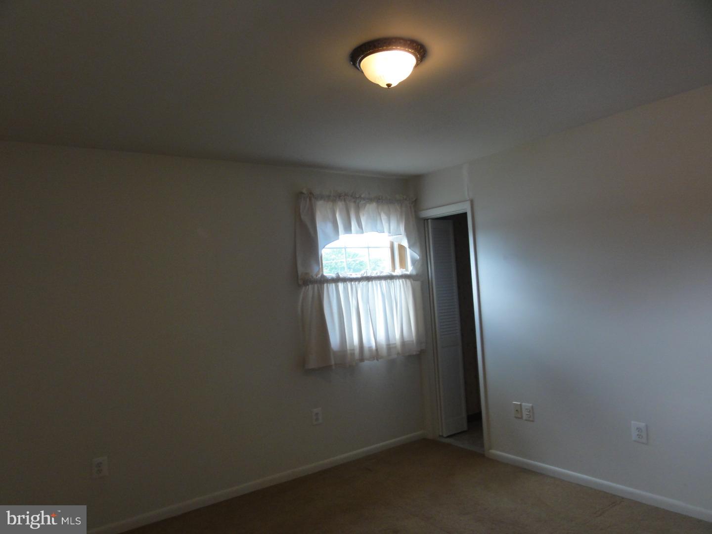 1509 Green Lane Road Lansdale, PA 19446 - Photo 8 of 15 Bathroom