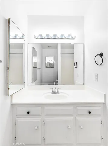 $439,000 | 6600 Warner Avenue, Unit 115, Huntington Beach, CA 92647