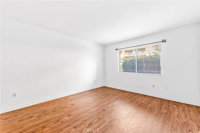 $439,000 | 6600 Warner Avenue, Unit 115, Huntington Beach, CA 92647