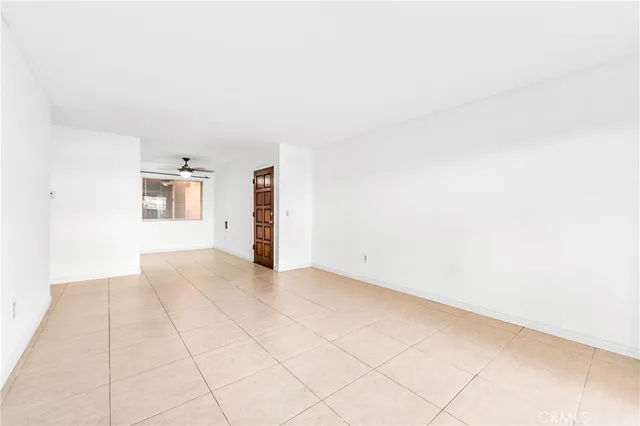 $439,000 | 6600 Warner Avenue, Unit 115, Huntington Beach, CA 92647