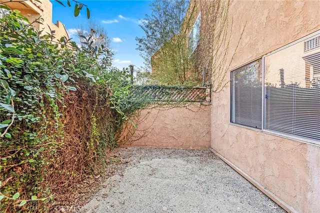 $439,000 | 6600 Warner Avenue, Unit 115, Huntington Beach, CA 92647