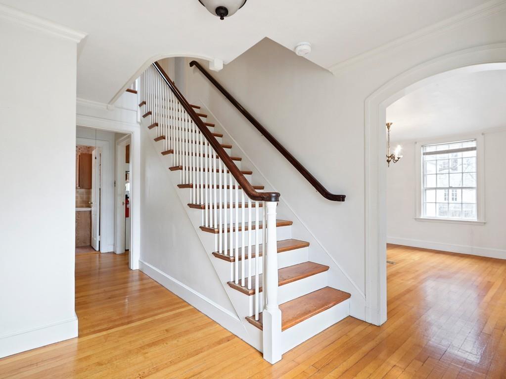 74 Leighton Road Wellesley, MA 02482 - Photo 16 of 37