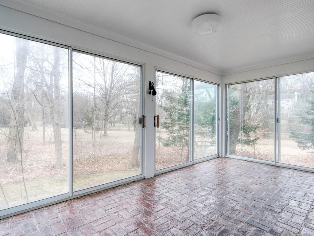 74 Leighton Road Wellesley, MA 02482 - Photo 20 of 37