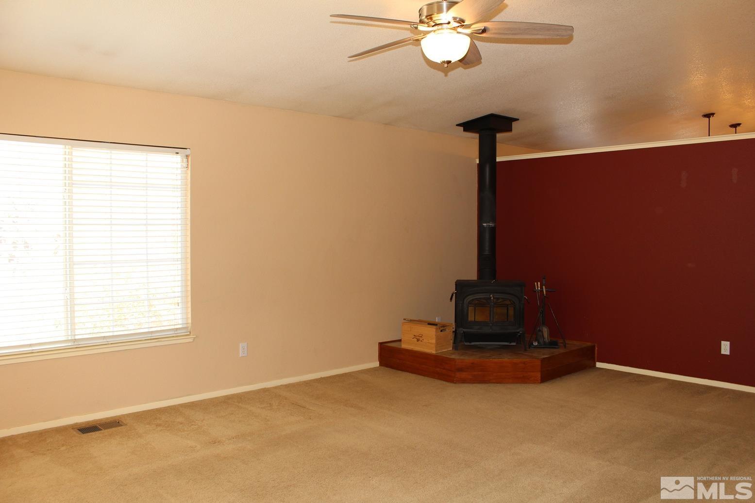 100 Calistoga Court Reno, NV 89508 - Photo 7 of 40 a view of a room with a window