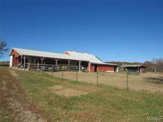 $1,680,000 | 1741 West Liberty Street, Farmington, MO 63640