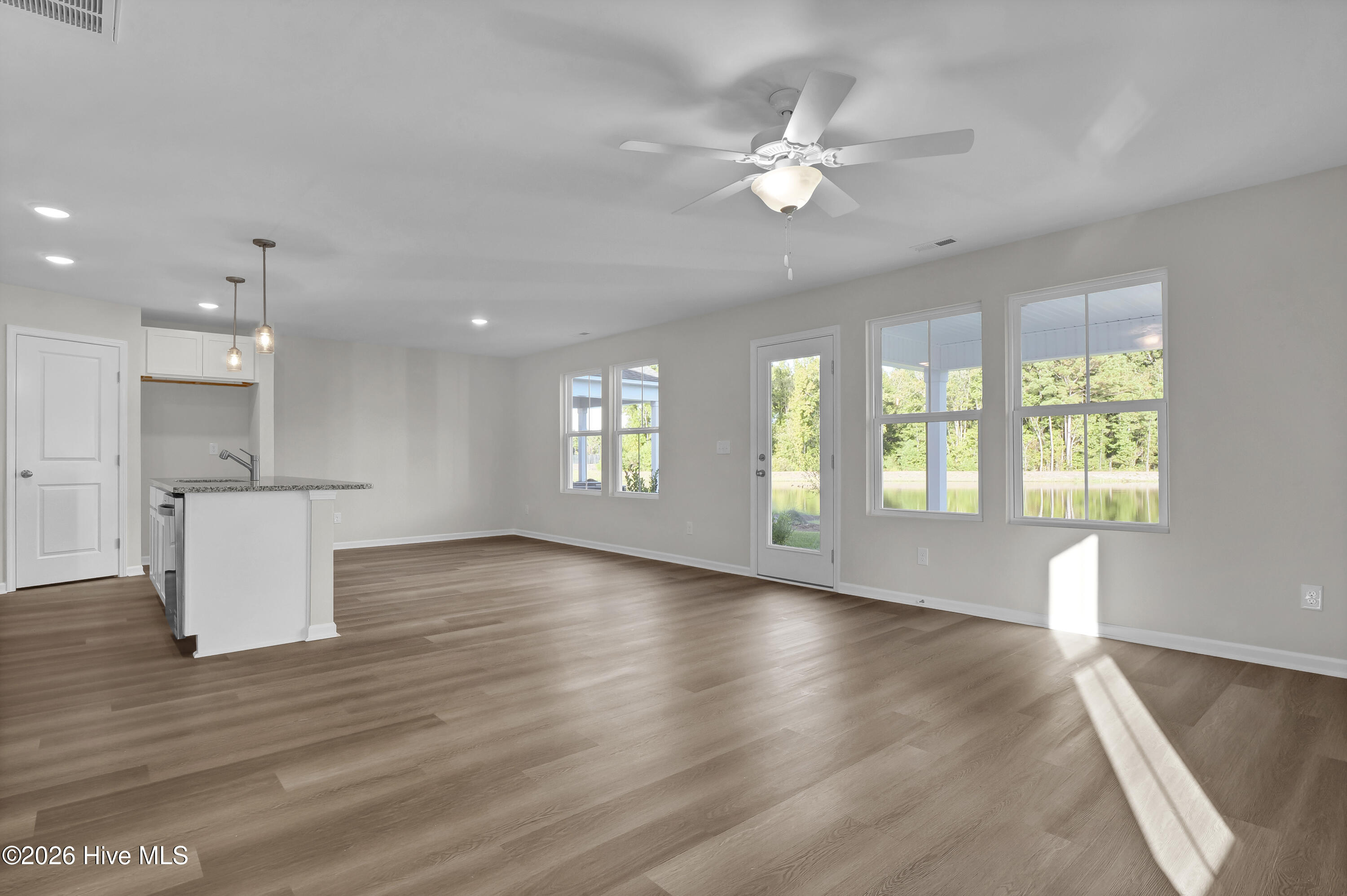 100 Cobbler Way, Unit 56 Hampstead, NC 28443 - Photo 5 of 35 P2477238