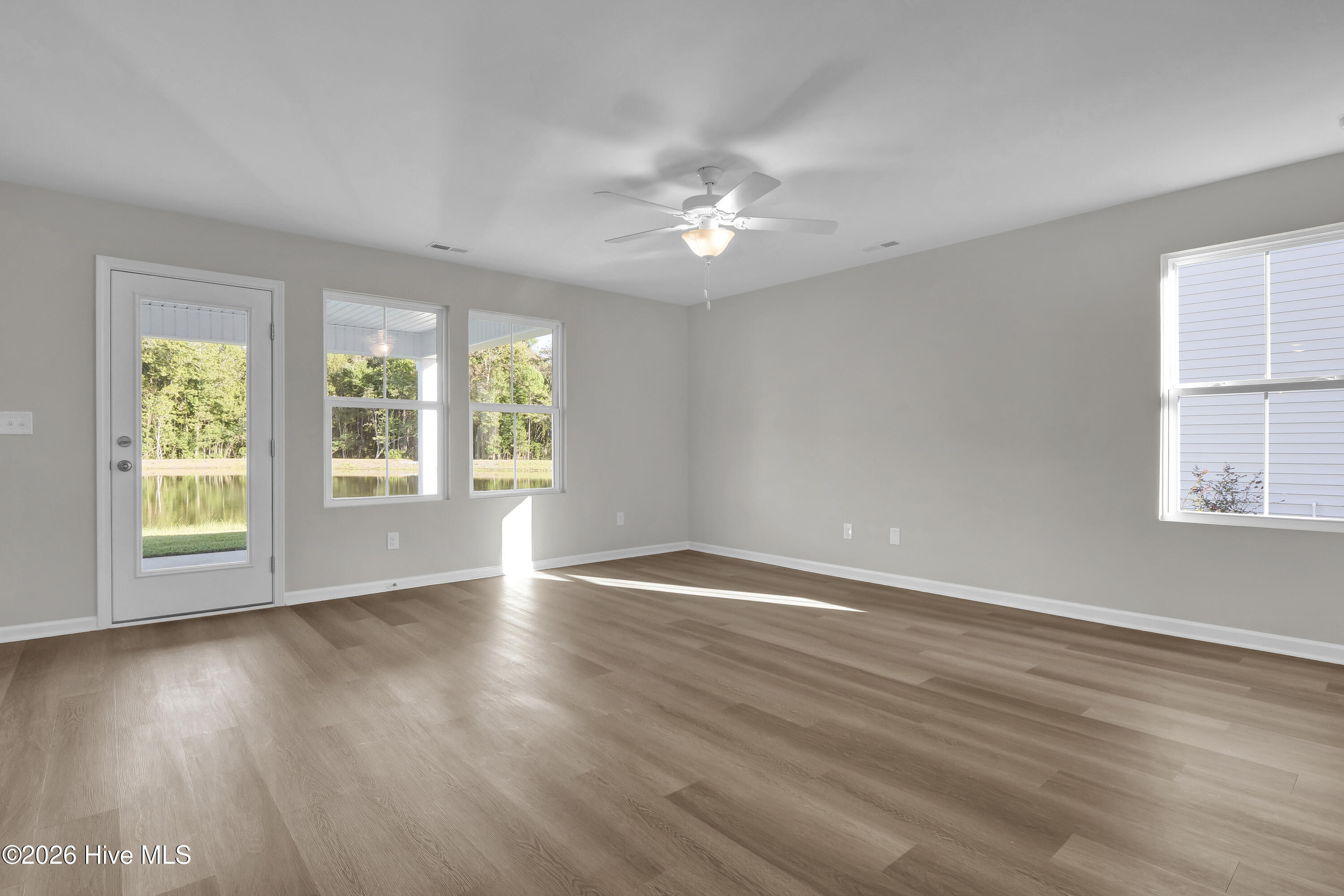 100 Cobbler Way, Unit 56 Hampstead, NC 28443 - Photo 7 of 35 P2477258