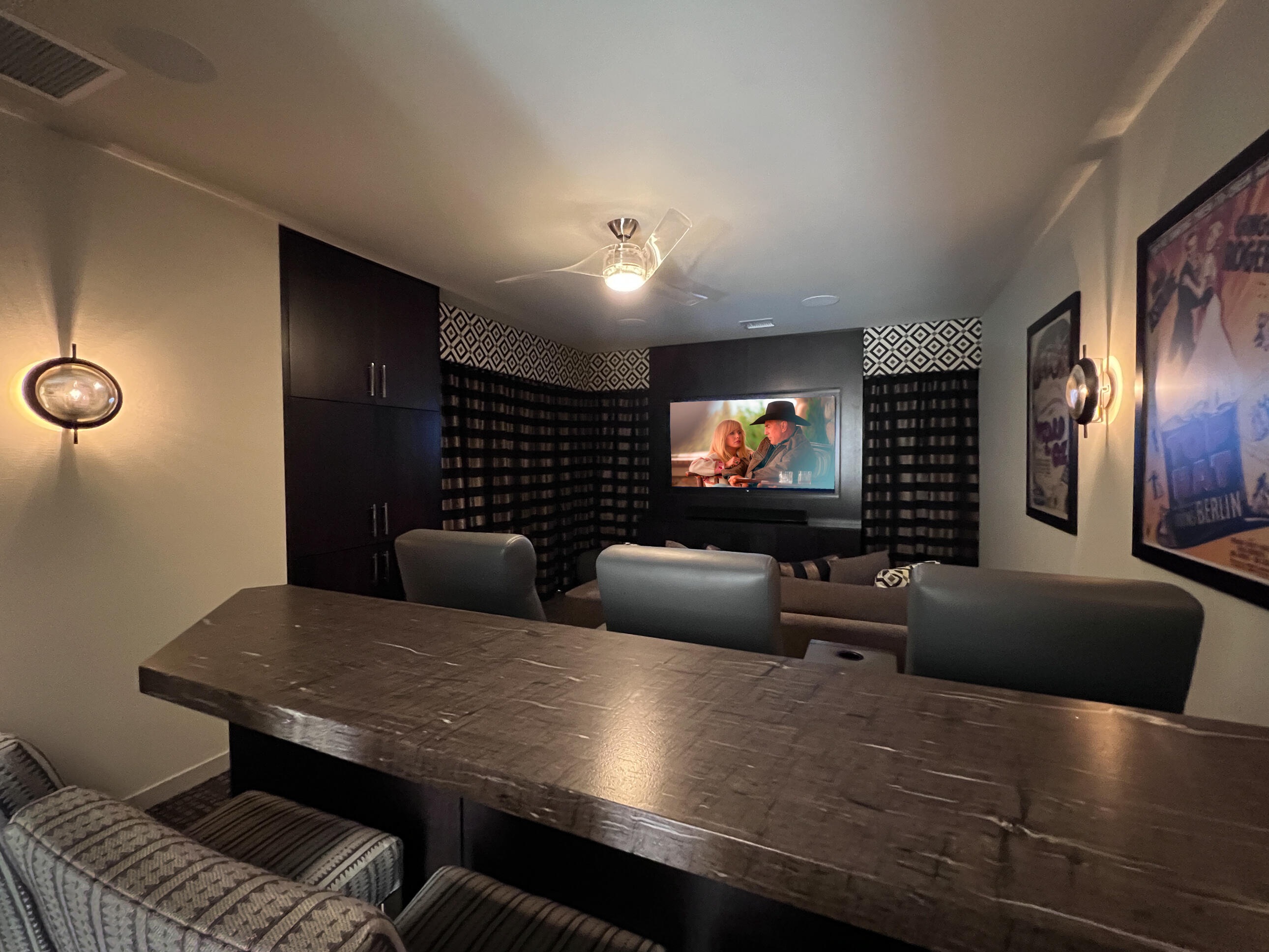 12 Varsity Circle Rancho Mirage, CA 92270 - Photo 16 of 70 a living room with furniture and a flat screen tv
