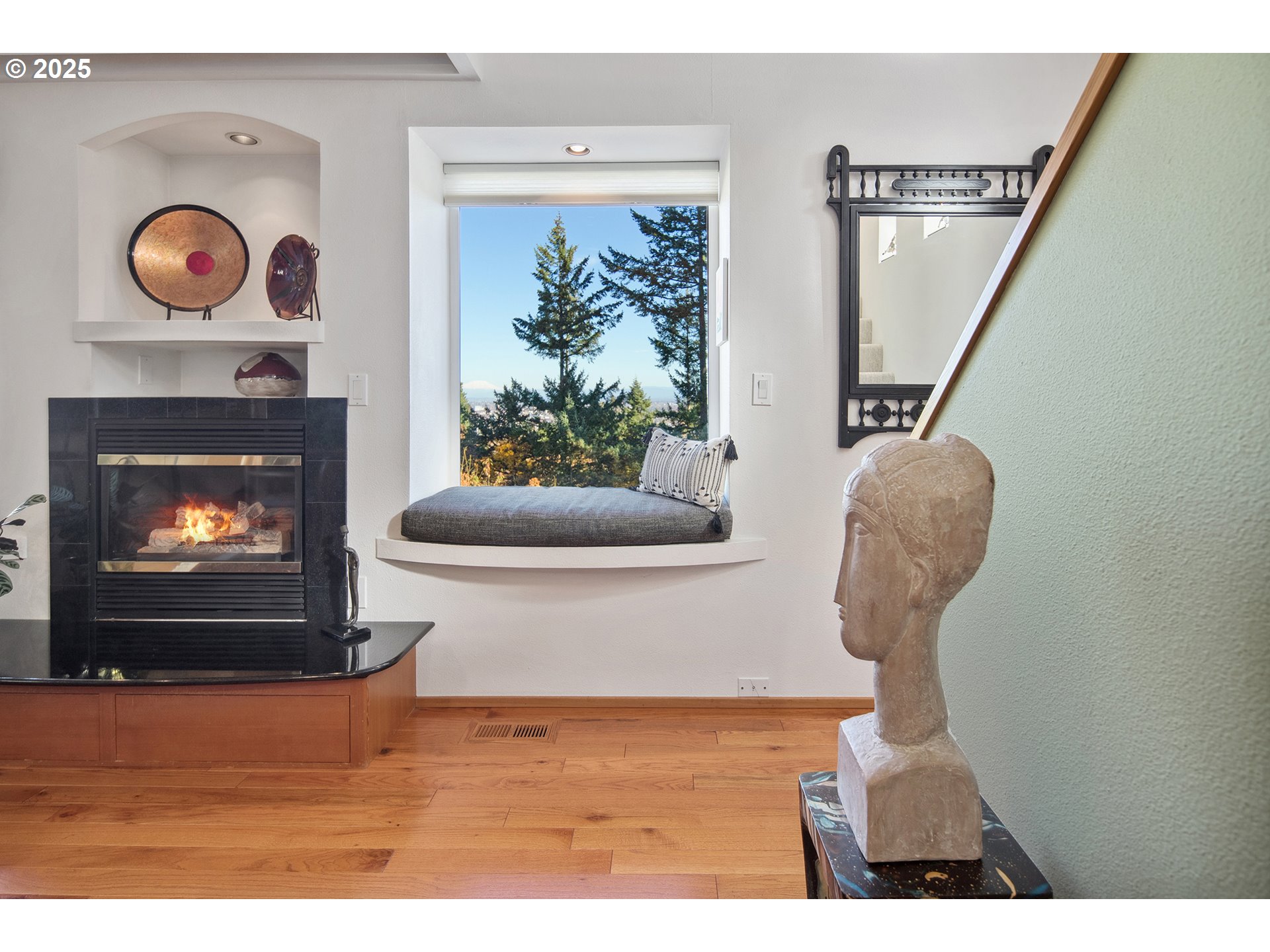 5606 Southwest Edgemont Place Portland, OR 97239 - Photo 20 of 45 Gallery Image 20