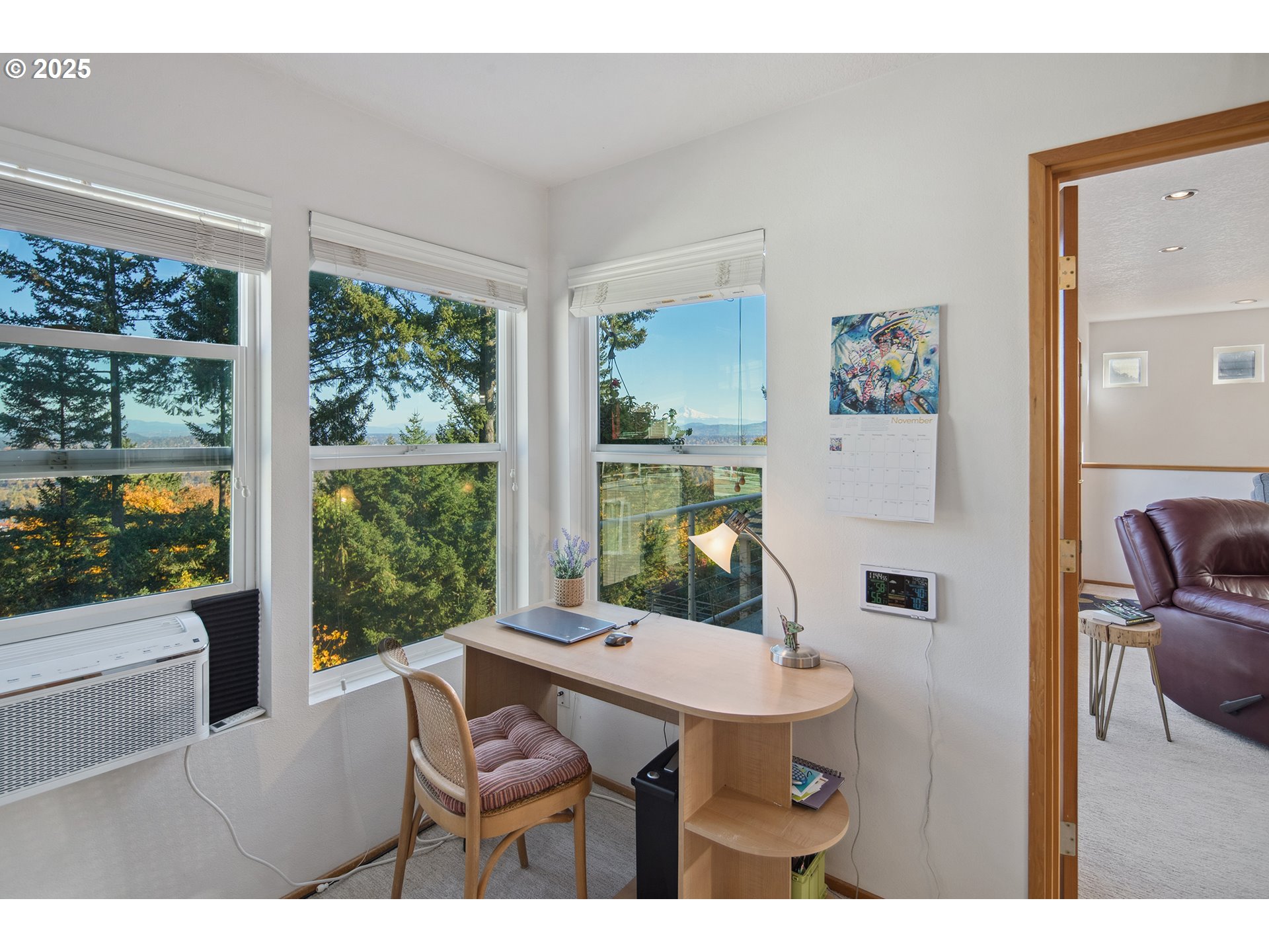 5606 Southwest Edgemont Place Portland, OR 97239 - Photo 36 of 45 Gallery Image 36