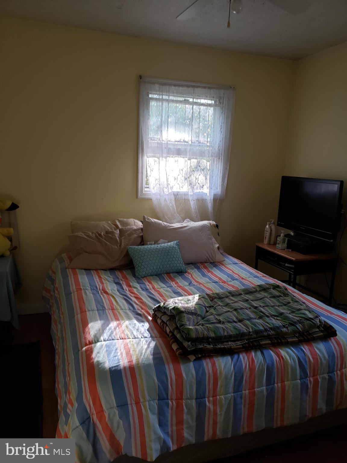 3328 Dominion Road Gerrardstown, WV 25420 - Photo 14 of 19 second bedroom
