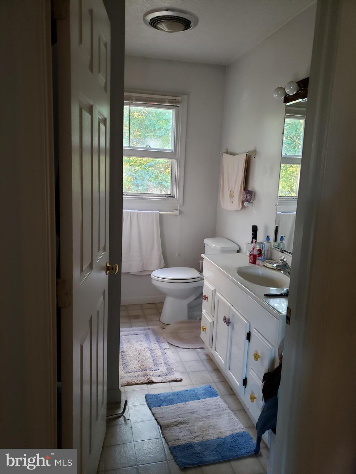 3328 Dominion Road Gerrardstown, WV 25420 - Photo 18 of 19 hallway bath