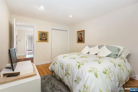 $1,250,000 | 83 Brookside Terrace, Caldwell, NJ 07006