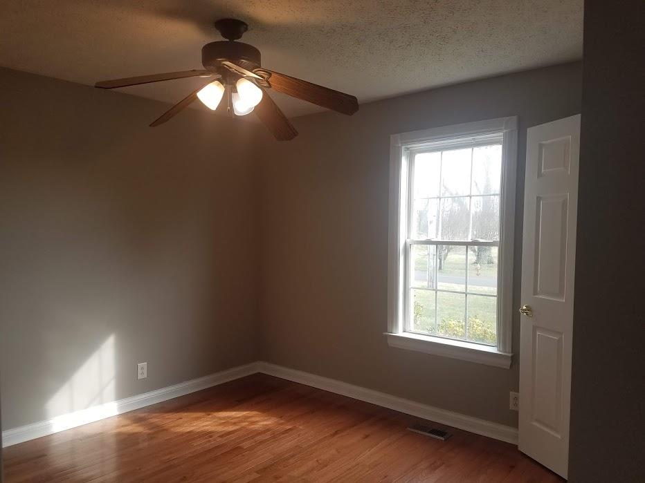 4686 Matthews Road Cedar Hill, TN 37032 - Photo 10 of 20 en empty room with window