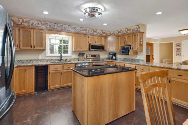 $399,900 | 65 Browning Knoll Cove, Saulsbury, TN 38067