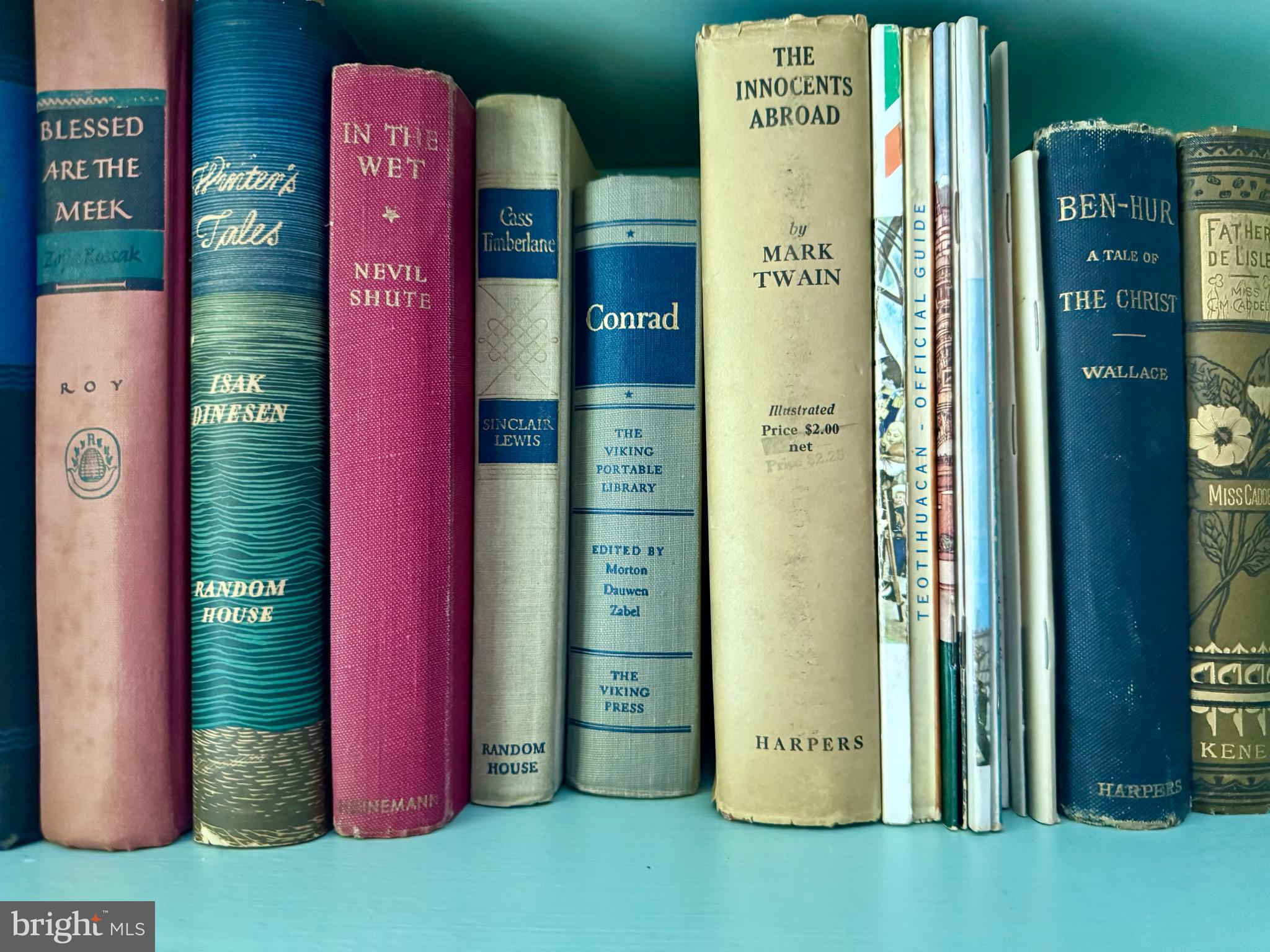 409 Marple Road Broomall, PA 19008 - Photo 19 of 37 a sign board with a yard in front of it