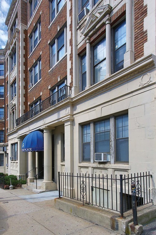 6 Sutherland Road, Unit 52 Boston, MA 02135 - Photo 5 of 5 Gallery Image 5