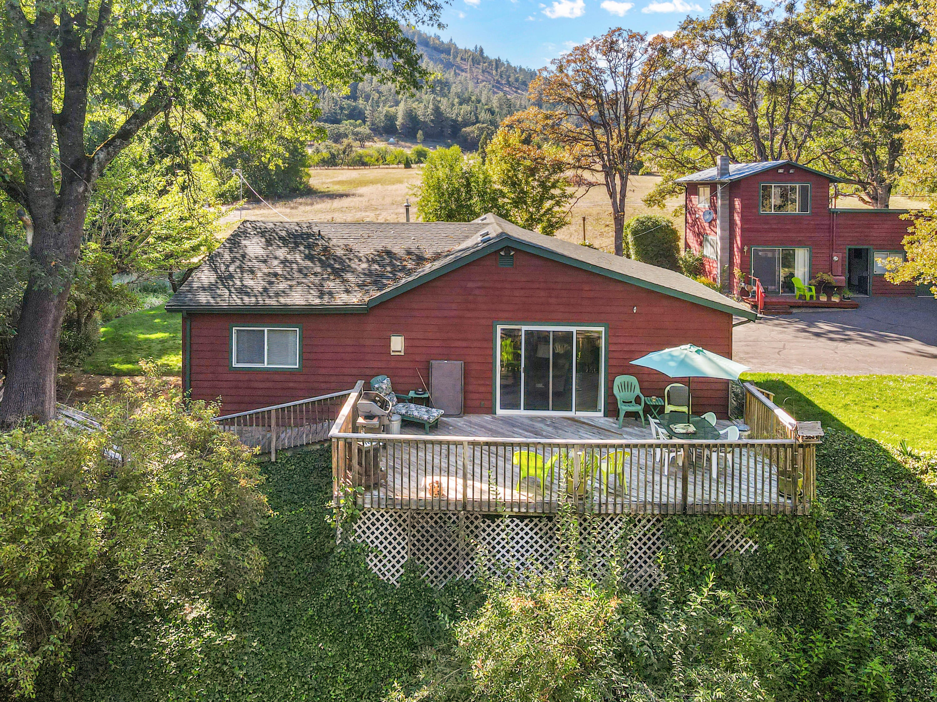 3808 Andrews Road Medford, OR 97501 - Photo 3 of 32 Drone_ Andrews Rd 3 _DJI_0069