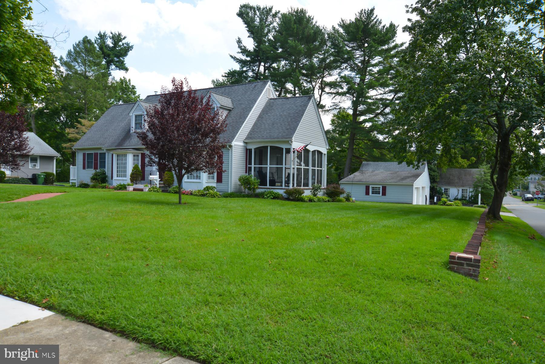 101 Colonial Avenue Pitman, NJ 08071 - Photo 3 of 23 Gallery Image 3