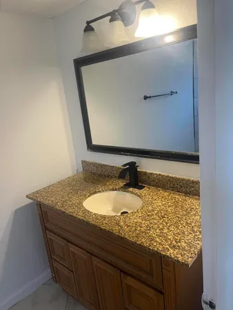 $2,750 | 4112 Inverrary Drive, Unit 13F, Lauderhill, FL 33319