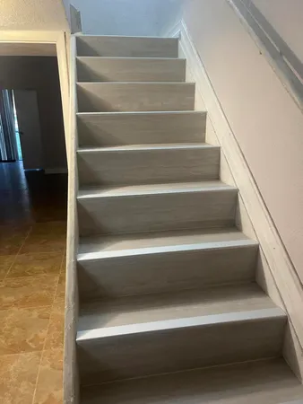 a view of a room with an empty space