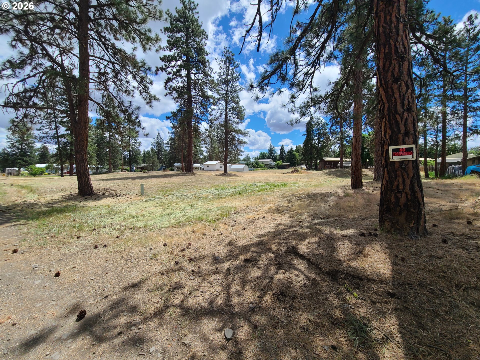 258 South Jw Road Tygh Valley, OR 97063 - Photo 2 of 12