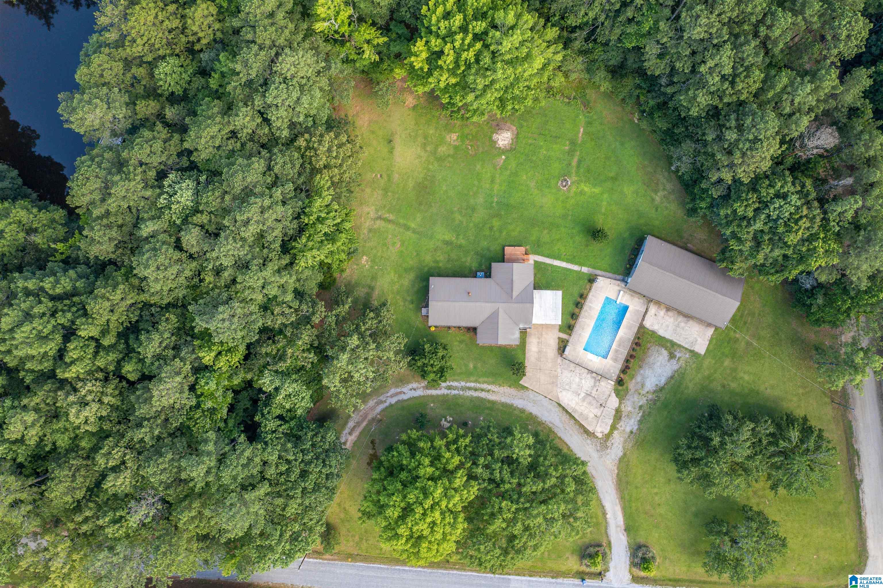 880 Rolling Hills Road Gadsden, AL 35901 - Photo 1 of 51