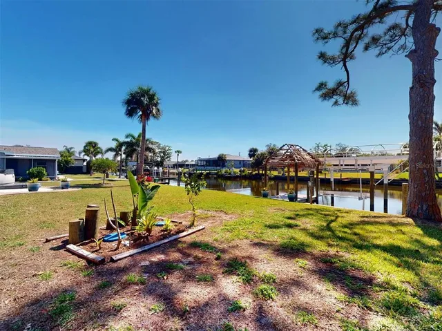 $424,900 | 18393 Hottelet Circle, Port Charlotte, FL 33948