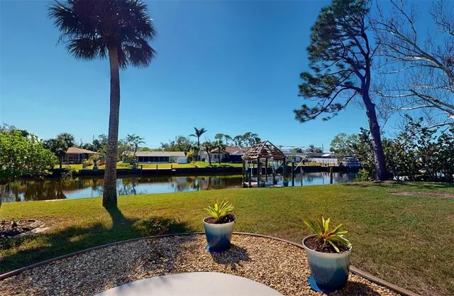 $424,900 | 18393 Hottelet Circle, Port Charlotte, FL 33948