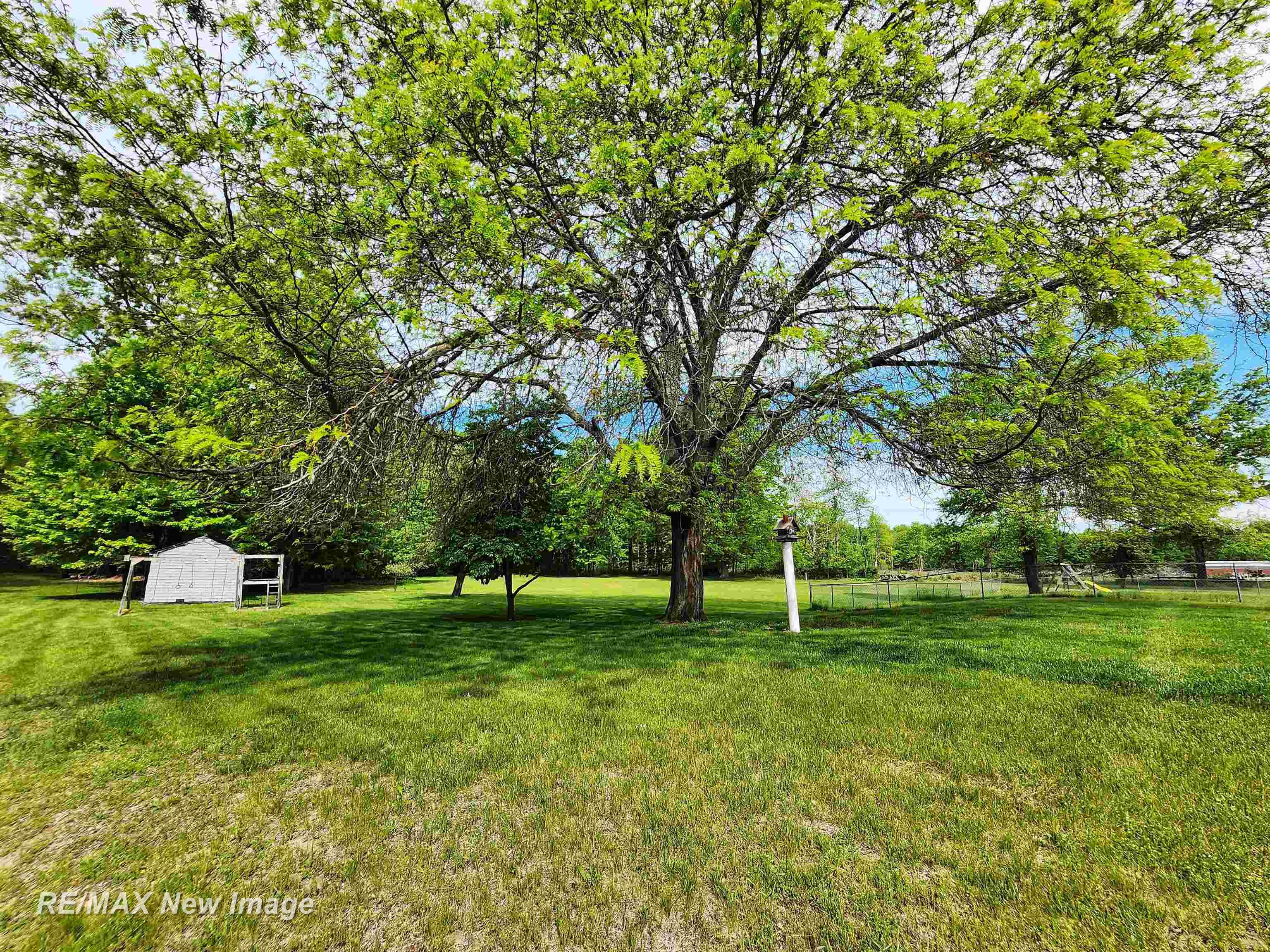 10424 South Graham Road St. Charles, MI 48655 - Photo 52 of 55