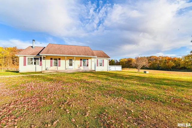 $424,900 | 8810 South Mapleton Road, Mapleton, IL 61547