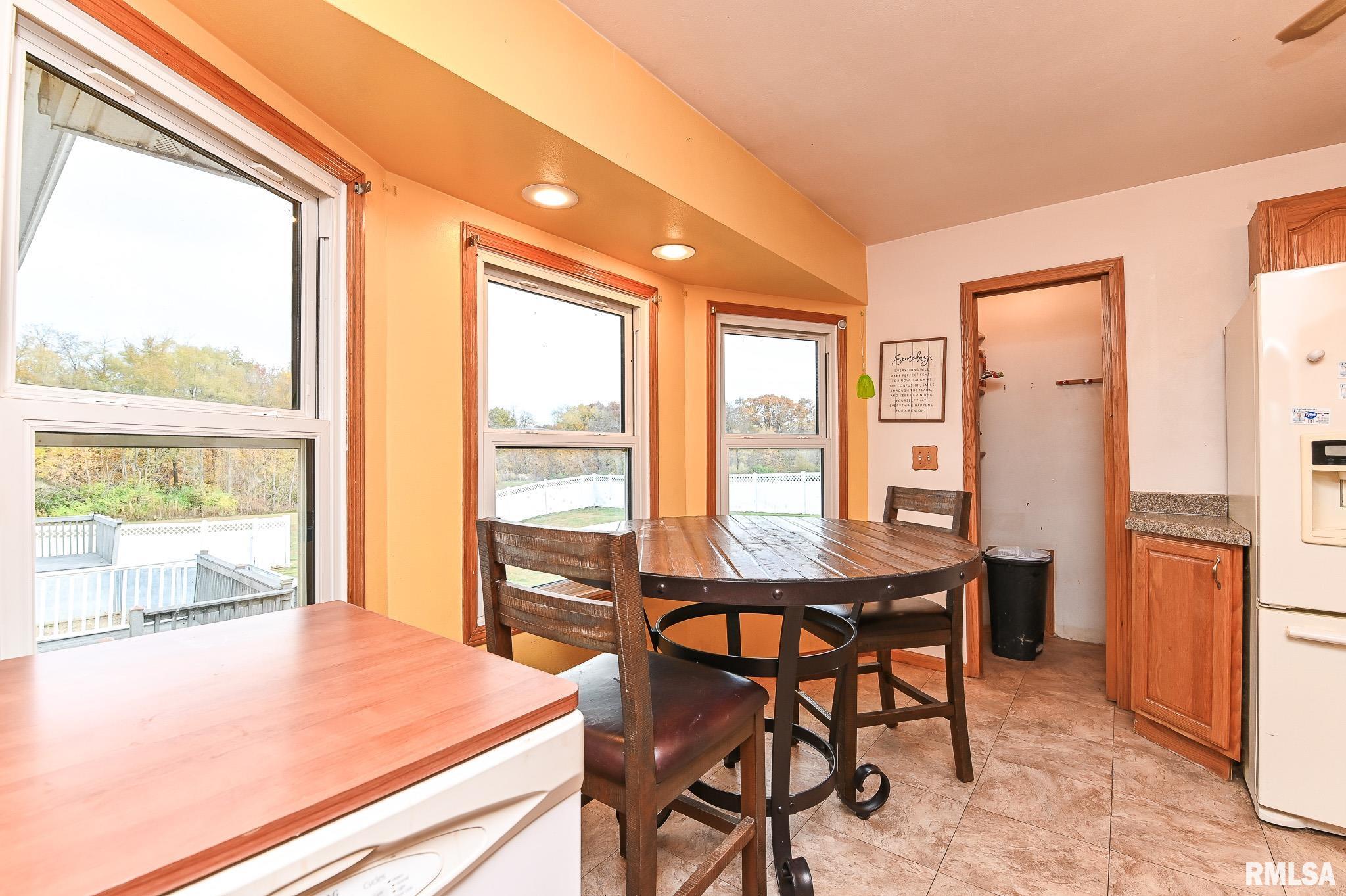 8810 South Mapleton Road Mapleton, IL 61547 - Photo 25 of 74