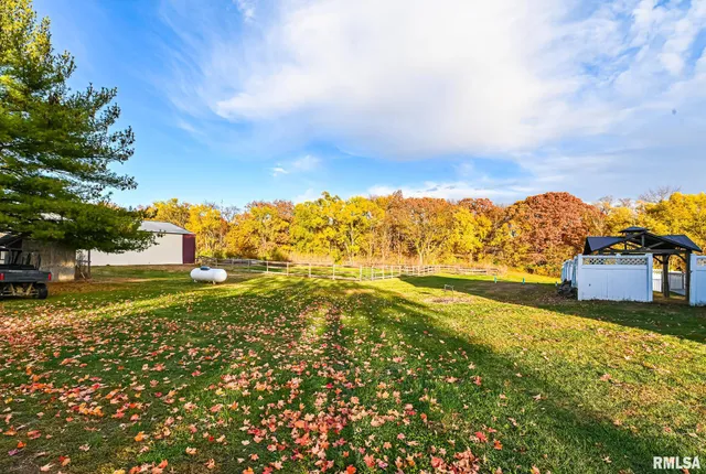 $424,900 | 8810 South Mapleton Road, Mapleton, IL 61547