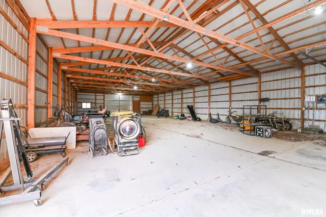 $424,900 | 8810 South Mapleton Road, Mapleton, IL 61547