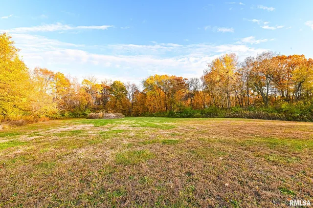 $424,900 | 8810 South Mapleton Road, Mapleton, IL 61547