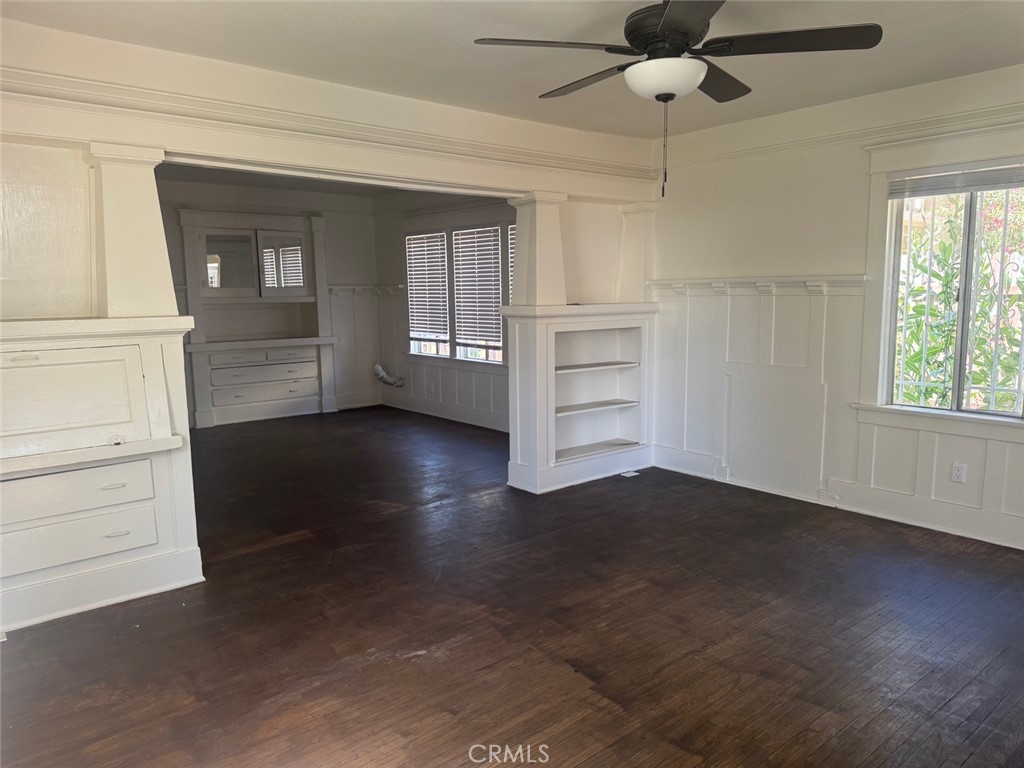 788 East 40th Place Los Angeles, CA 90011 - Photo 5 of 26