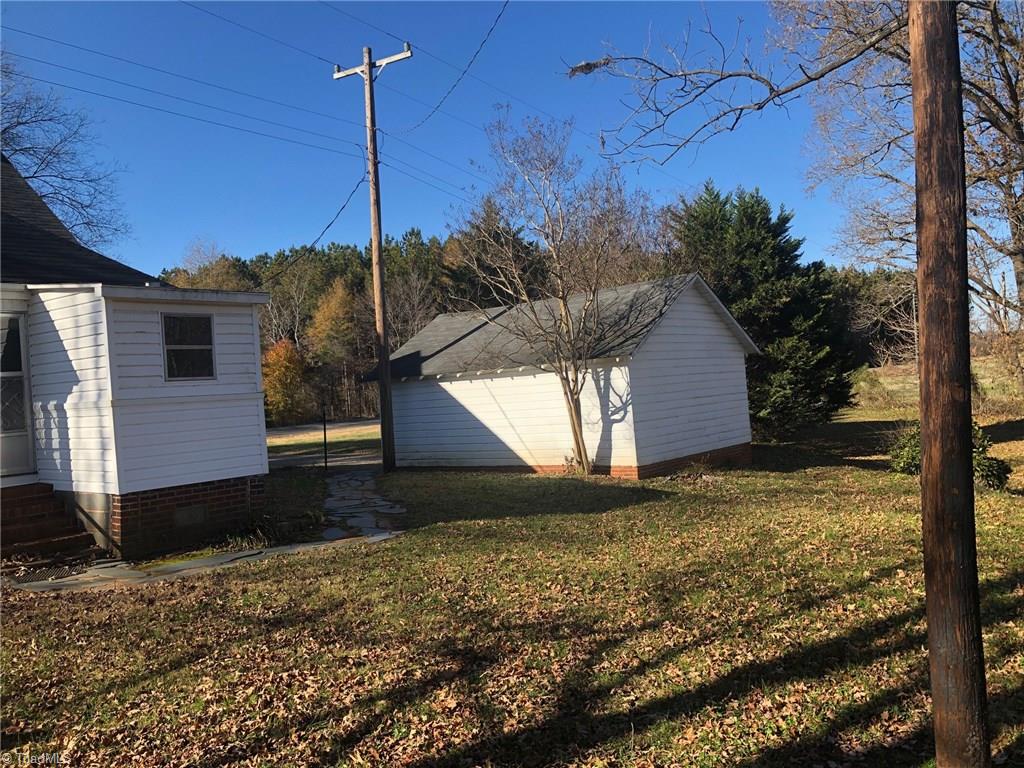 576 Rash Road Olin, NC 28660 - Photo 22 of 23 Gallery Image 22