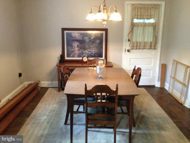 5749 Colchester Road Fairfax, VA 22030 - Photo 16 of 19 Dining Room