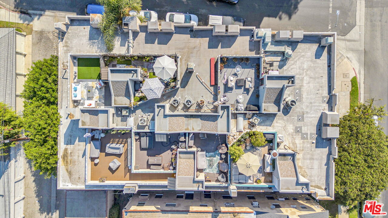 102 North Sweetzer Avenue, Unit 106 Los Angeles, CA 90048 - Photo 25 of 29