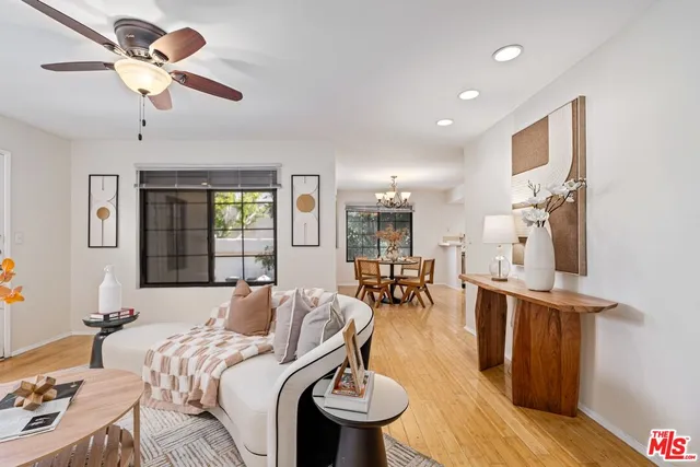 $900,000 | 102 North Sweetzer Avenue, Unit 106, Los Angeles, CA 90048