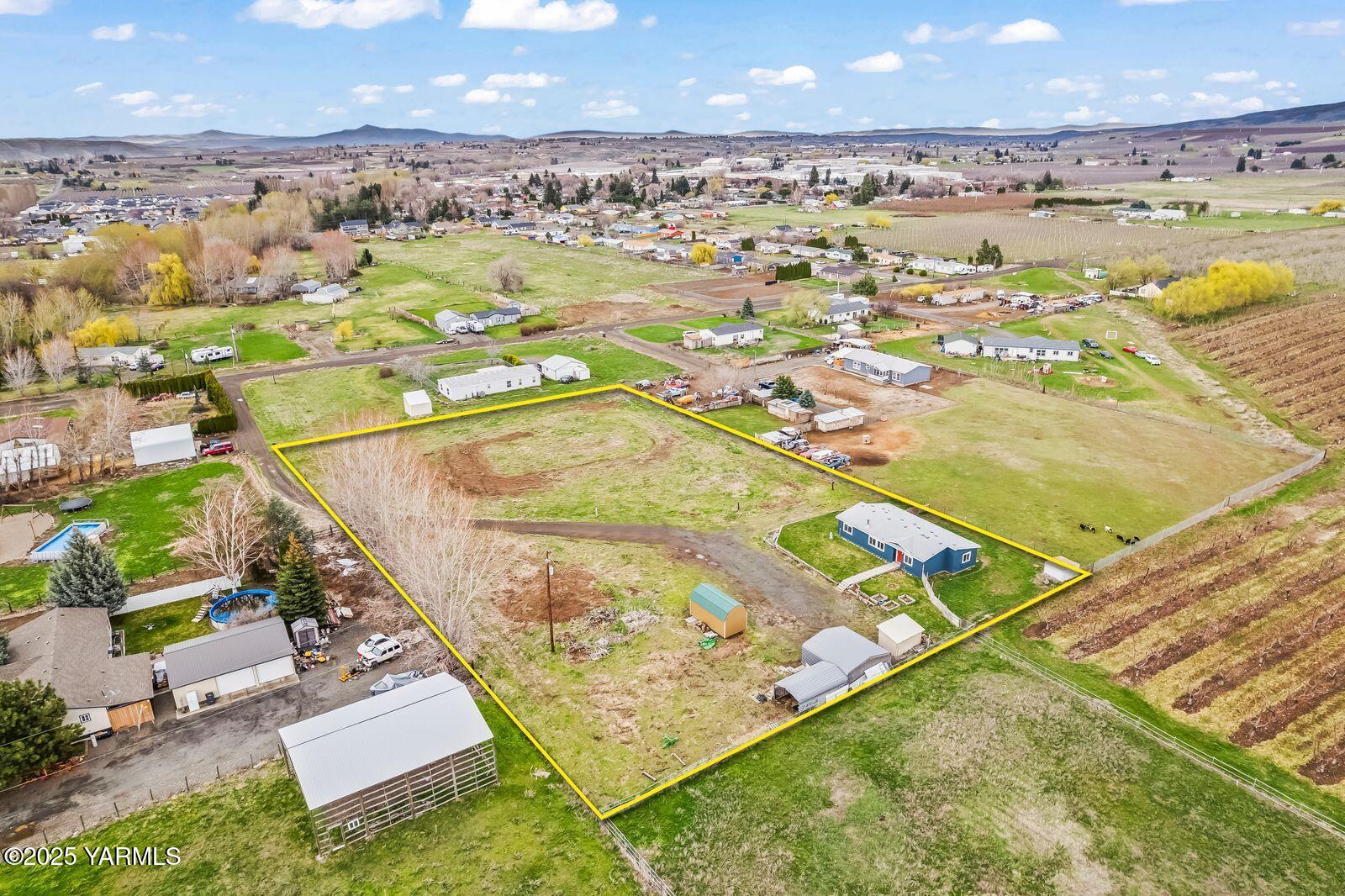 511 Pongala Road Tieton, WA 98947 - Photo 31 of 33 Aerial View