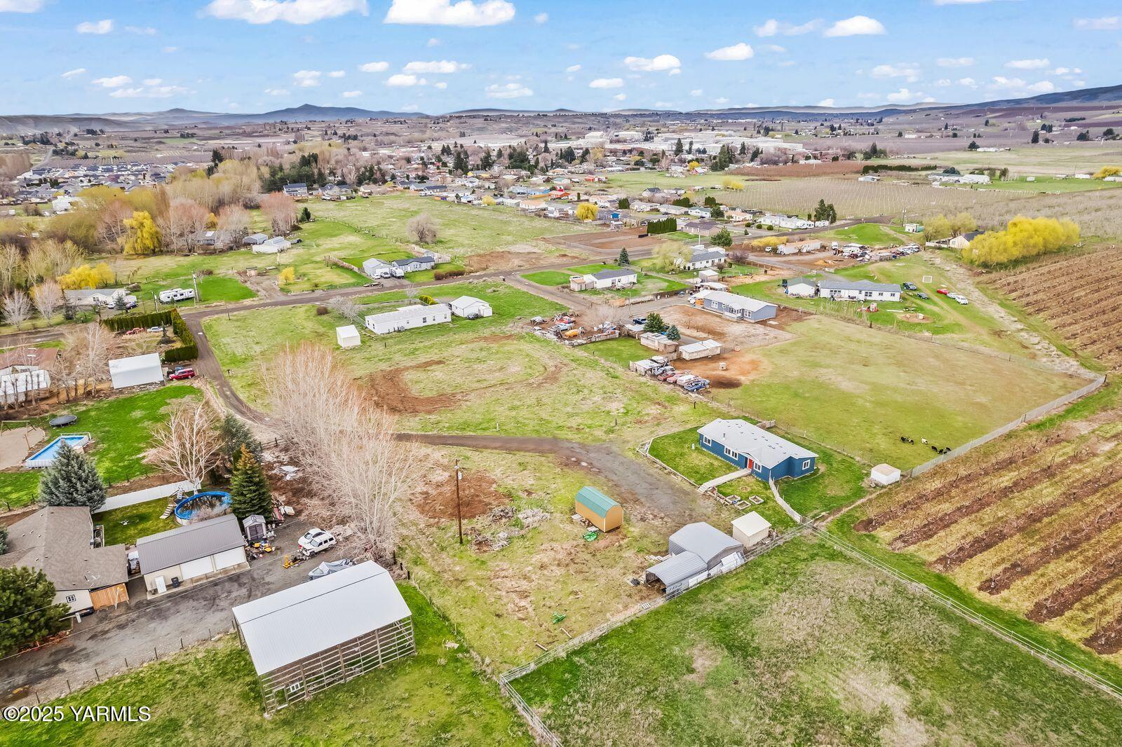 511 Pongala Road Tieton, WA 98947 - Photo 32 of 33 Aerial View